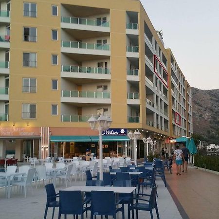 Bruka Apartaments Shëngjin Buitenkant foto