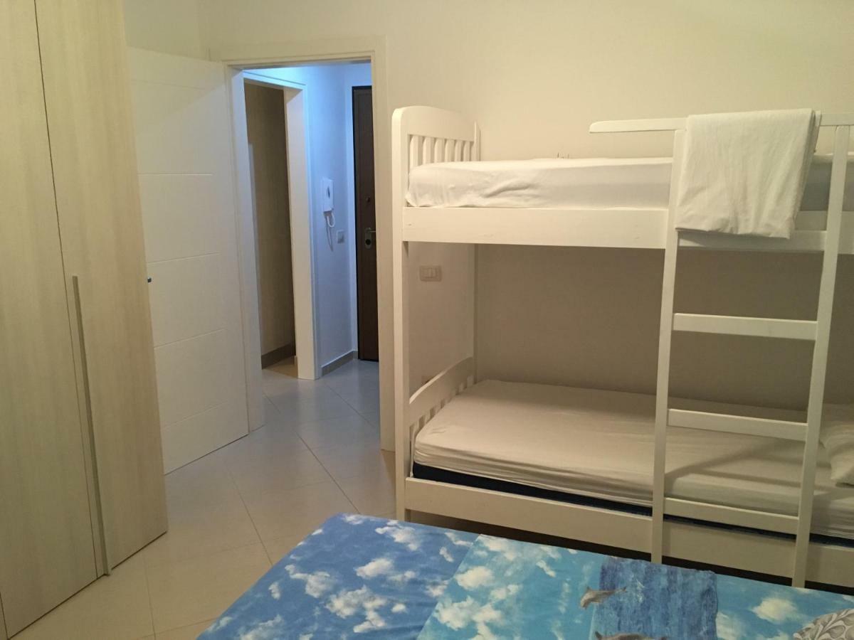 Bruka Apartaments Shëngjin Buitenkant foto